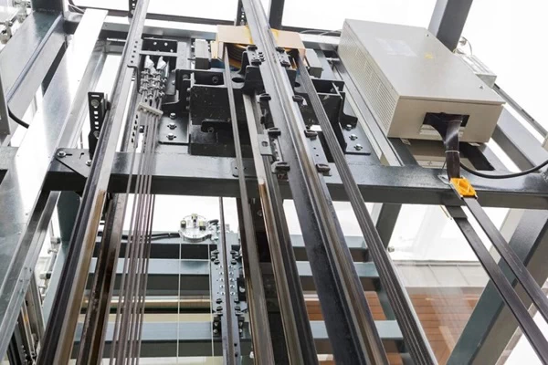 Makine Dairesiz Asansör